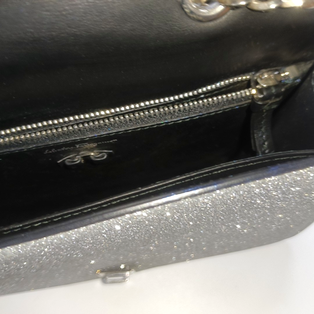 FERRAGAMO Vara Medium size Grey Cowhide Crossbody Bag Silver Hardware Removable shoulder strap-(SKU)-13751460