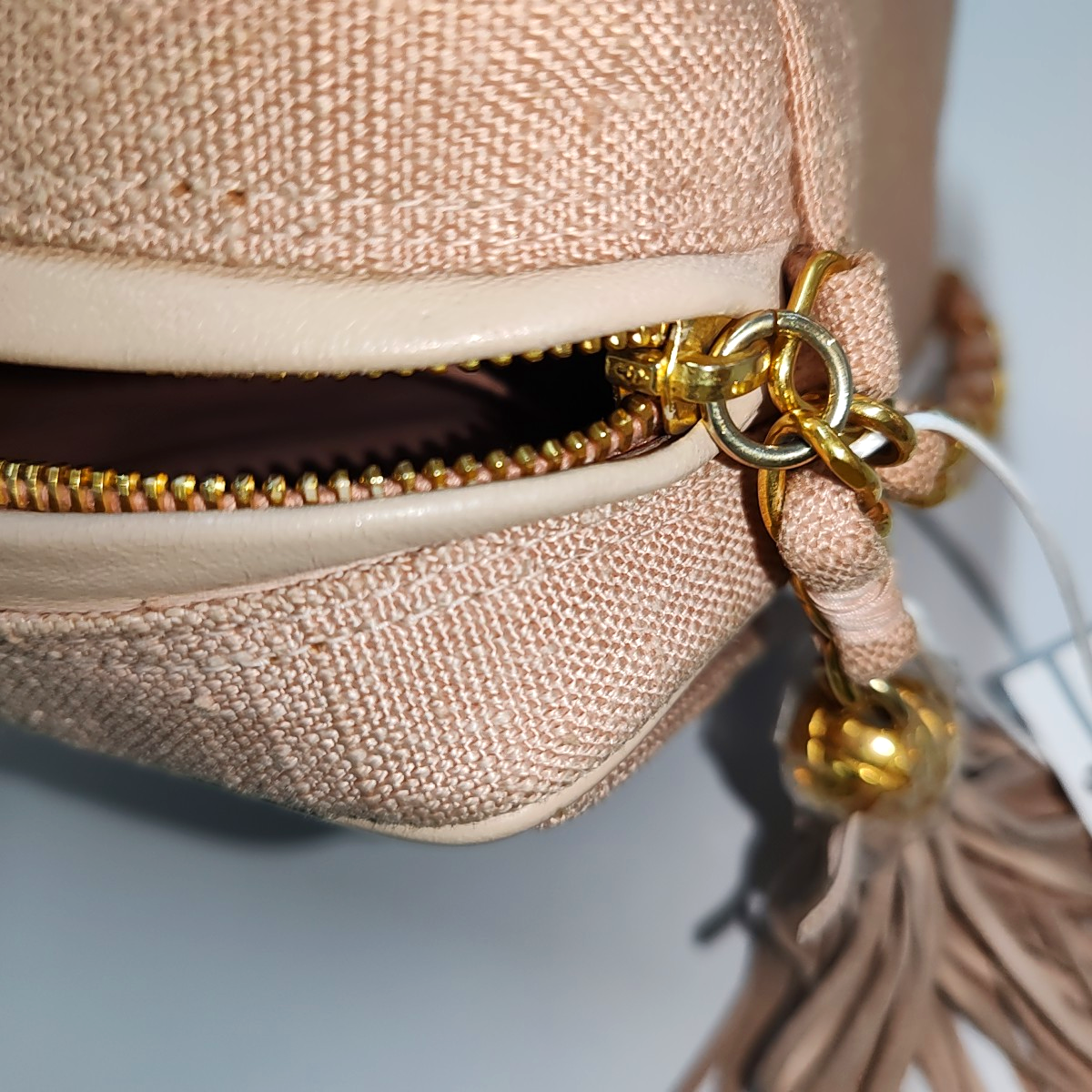 CHANEL VINTAGE HOUSE Pink Canvas Quilted Matelassé Shoulder Bag Crossbody Bag Golden Hardware Vintage-(SKU)-935345202