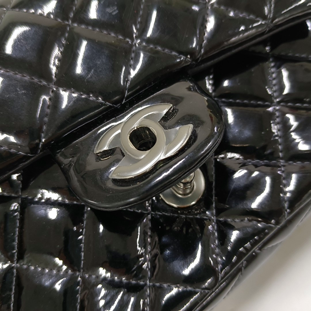 CHANEL CLASSIC FLAP Mini Black Patent Leather Diamond Quilted Large Crossbody Bag Shoulder Bag Silver Hardware 17 Opening-(SKU)-961226830