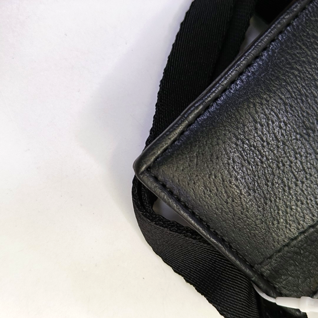 GUCCI Black Leather Single Shoulder Bag Handbag Crossbody Bag Golden hardware-(SKU)-947036079