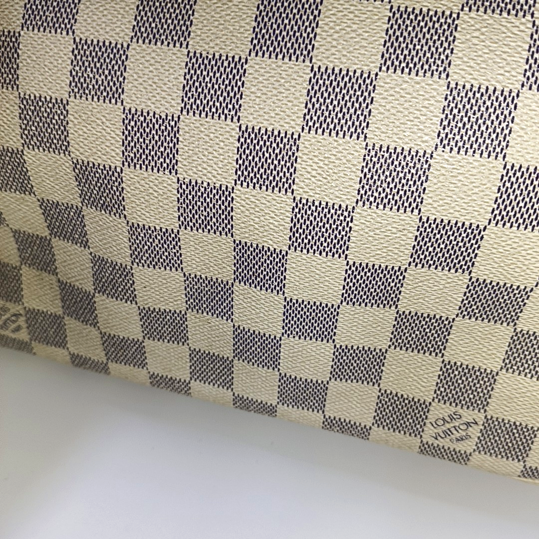 LOUIS VUITTON NAVIGLIO White Coated Canvas Chessboard Plaid Single Shoulder Bag Tote Crossbody Golden hardware-(SKU)-946272112