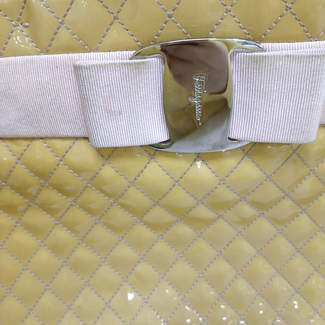 FERRAGAMO Tote bag Yellow Cowhide Quilted Handbag Silver Hardware-(SKU)-937625513