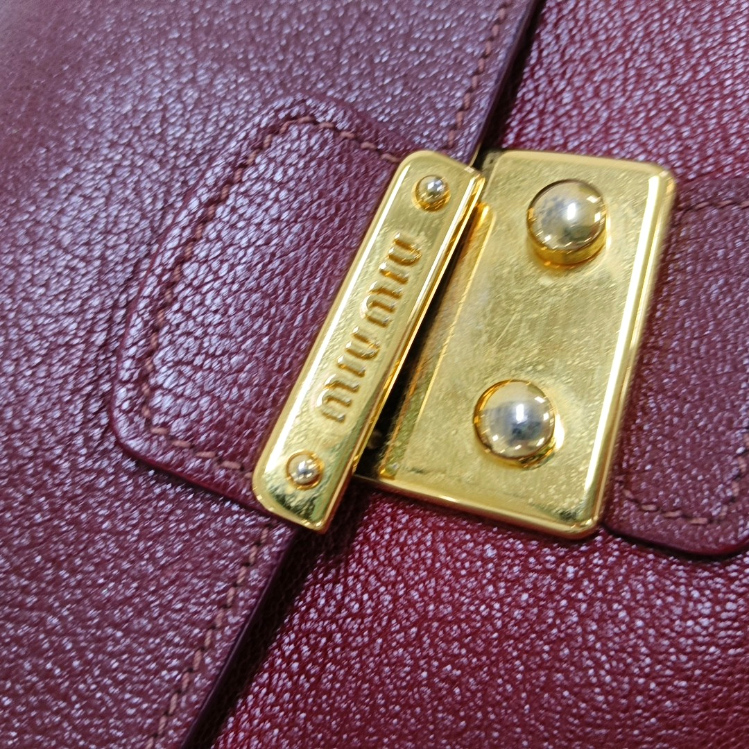 Miu Miu Red cowhide shoulder bag crossbody bag Golden hardware-(SKU)-959044533