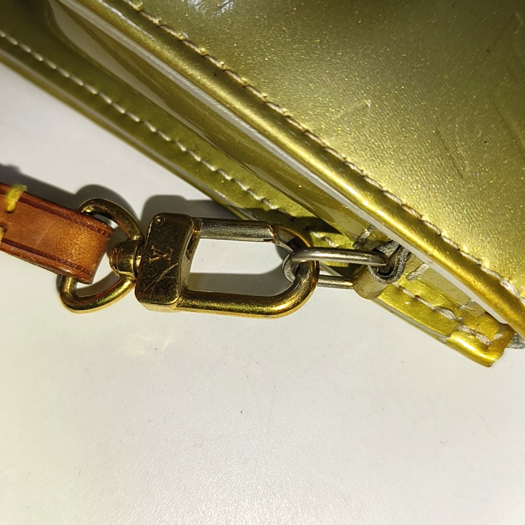 LOUIS VUITTON LEXINGTON Light Green Cowhide Monogrammed Crumpled Shoulder Bag Single Shoulder Bag Golden hardware Removable shoulder strap-(SKU)-939883232