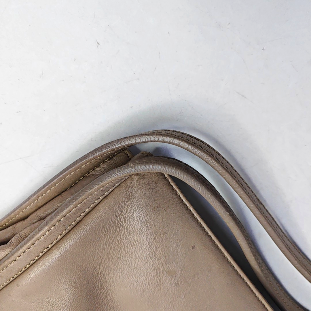 LOEWE Khaki Leather Single Shoulder Bag Tote Bag Golden hardware-(SKU)-958988602