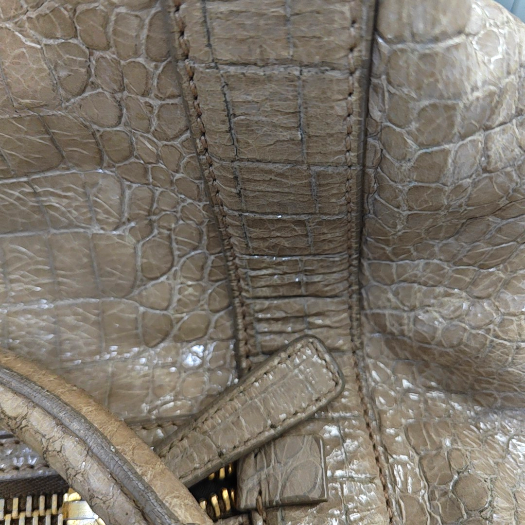 Miu Miu Tote bag Khaki Cowhide Crocodile Pattern Single Shoulder Bag Tote Bag Crossbody Golden hardware Removable shoulder strap-(SKU)-947097579