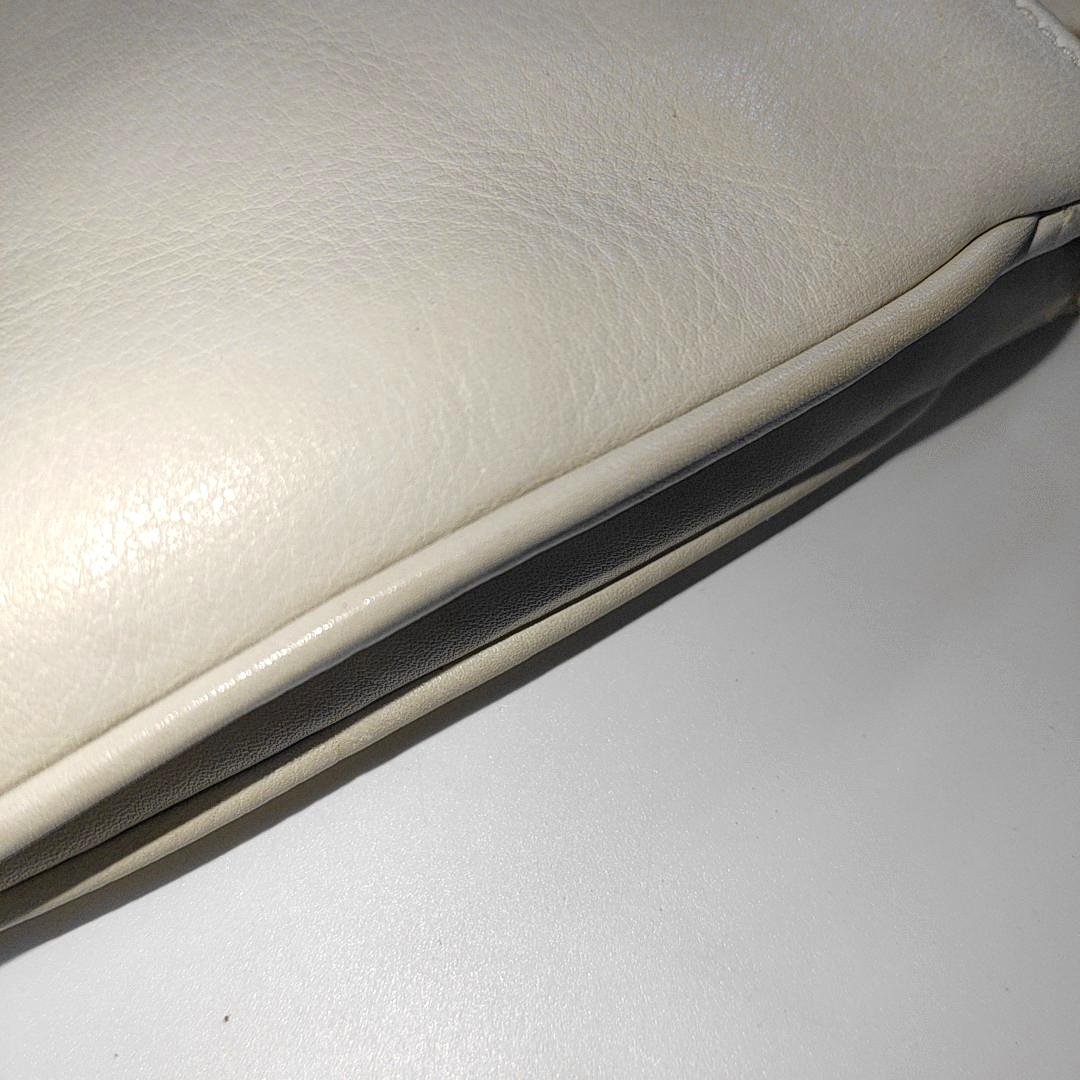 CELINE White Leather Single Shoulder Bag Golden hardware Removable shoulder strap-(SKU)-932491482