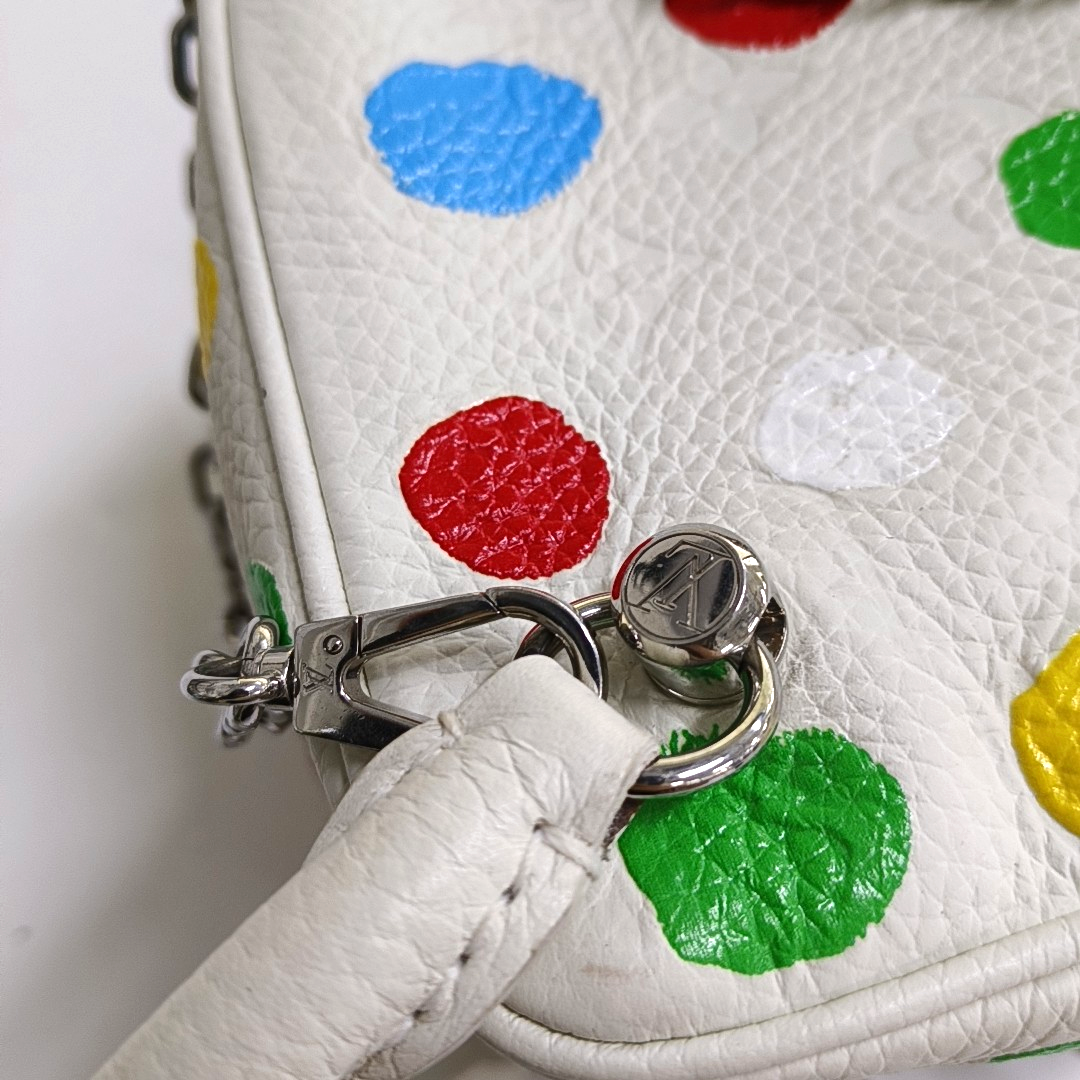LOUIS VUITTON SQUARE White Calf Leather Printed Crossbody Shoulder Bag-(SKU)-951032831