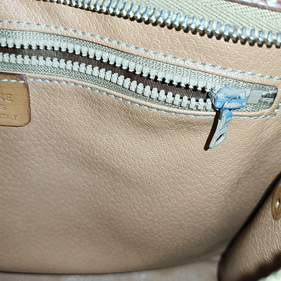 CELINE MACADAM CLUTCHES Dark Brown Coated Canvas Triumph Handbag Tote Bag Golden hardware-(SKU)-959810652