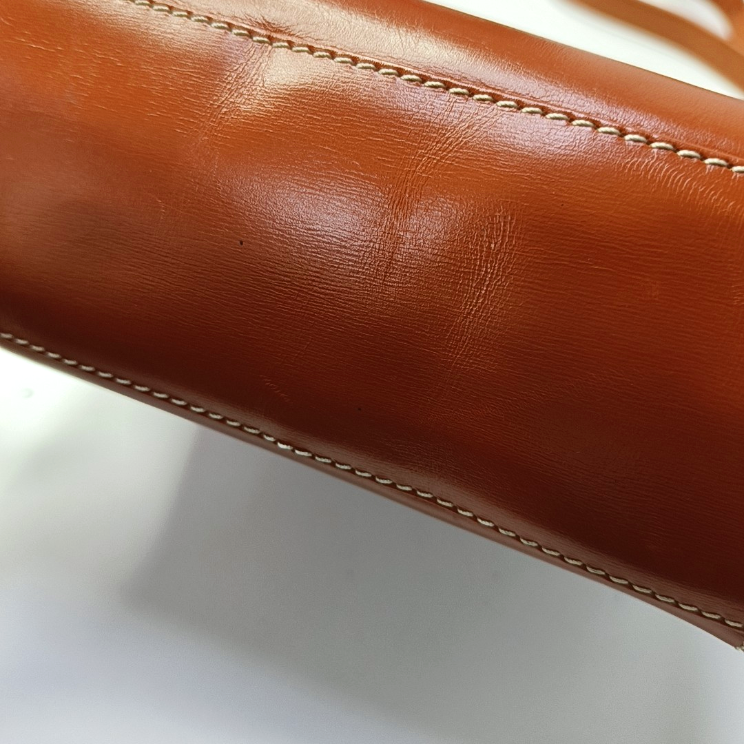 LOEWE Brown Cowhide Quilted shoulder bag Golden hardware-(SKU)-946671303