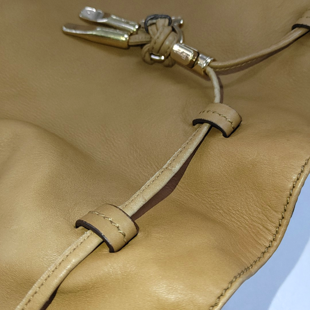 FERRAGAMO Brown Leather Single Shoulder Bag Crossbody Bag Golden hardware-(SKU)-941056767