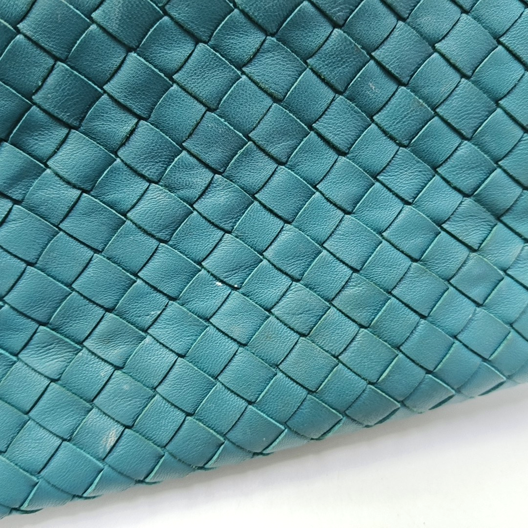 BOTTEGA VENETA Blue-Green Sheepskin Woven Handbag Black hardware-(SKU)-951463854