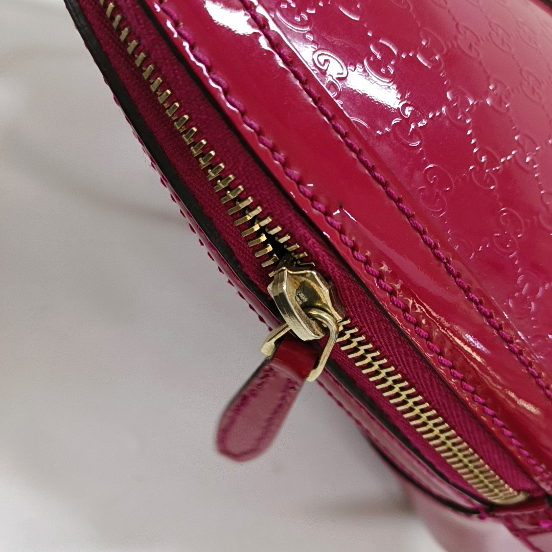 GUCCI Microguccissima Fuchsia Leather Monogrammed Crossbody Shoulder Bag Handbag Golden hardware Removable shoulder strap-(SKU)-959657436