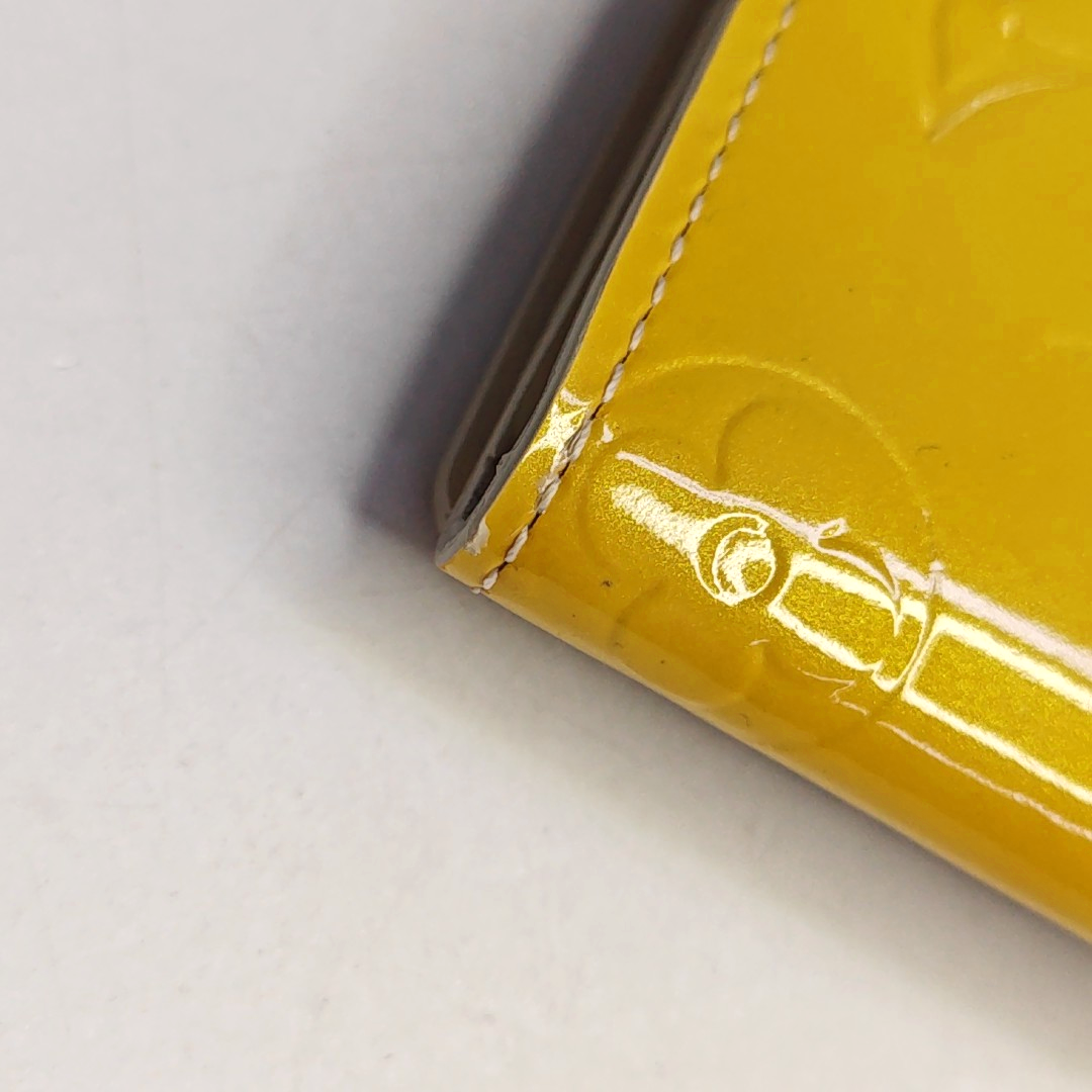 LOUIS VUITTON Yellow Patent Leather Monogrammed Embossed Wallet Golden hardware-(SKU)-958924002
