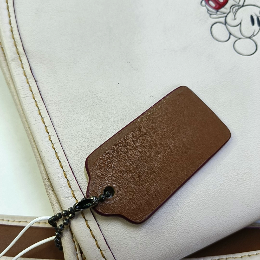 COACH SADDLE 23 Beige Leather Print Crossbody, Single Shoulder Bag Ruthenium color hardware Removable shoulder strap-(SKU)-944545101