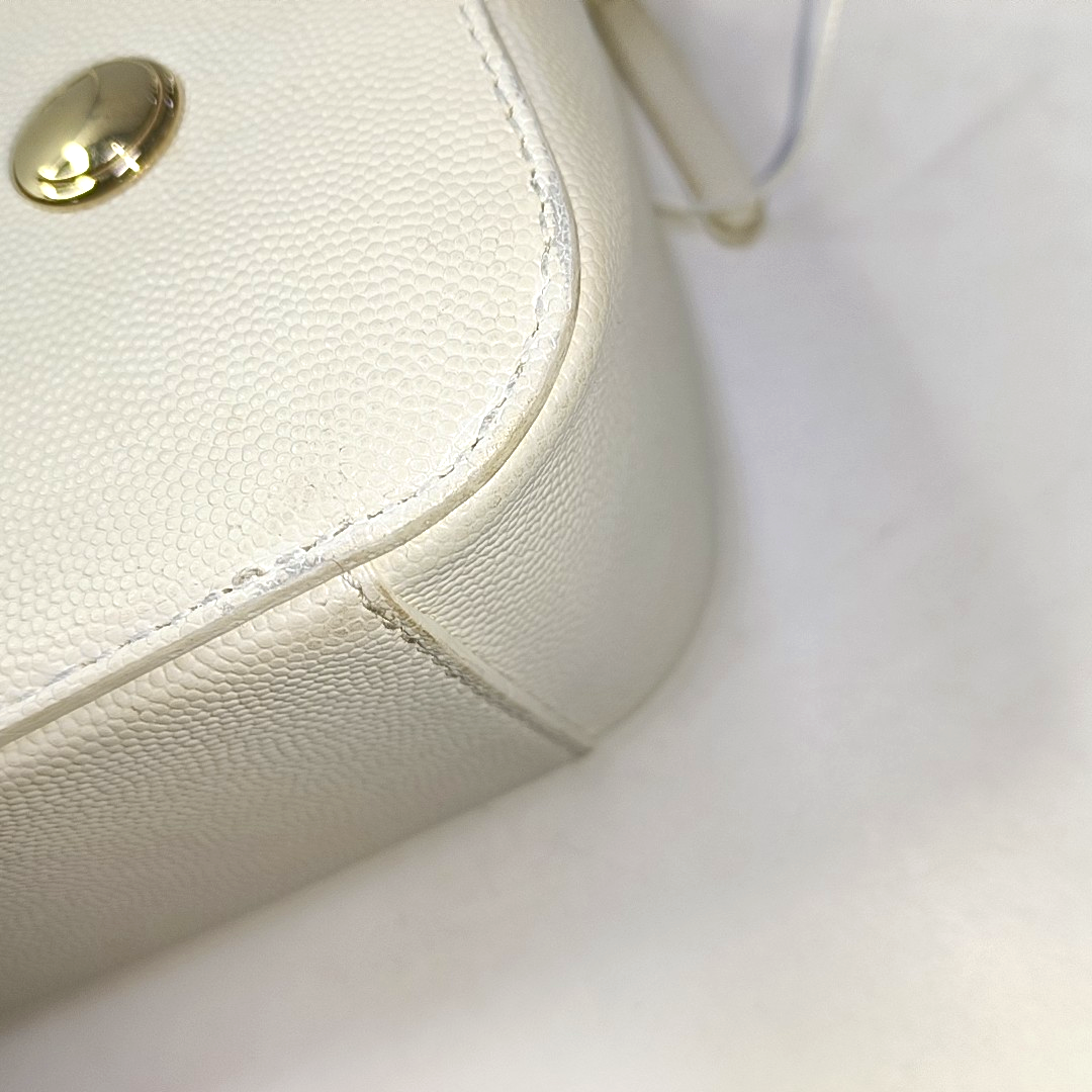 FURLA White Leather Studs Shoulder Bag Golden hardware Removable shoulder strap-(SKU)-939909071