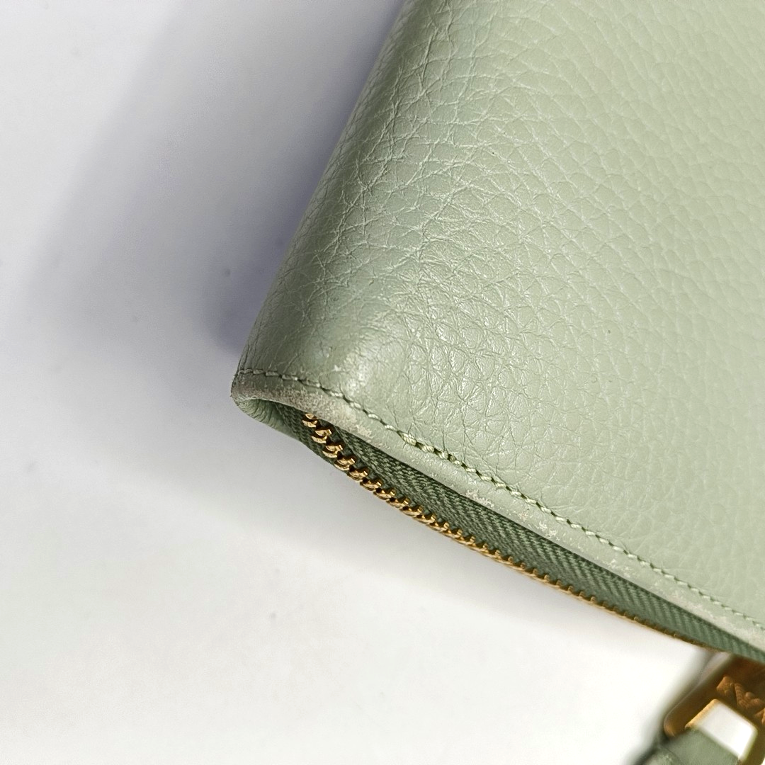 EMPORIO ARMANI Light Green Leather Wallet Golden hardware-(SKU)-950857447