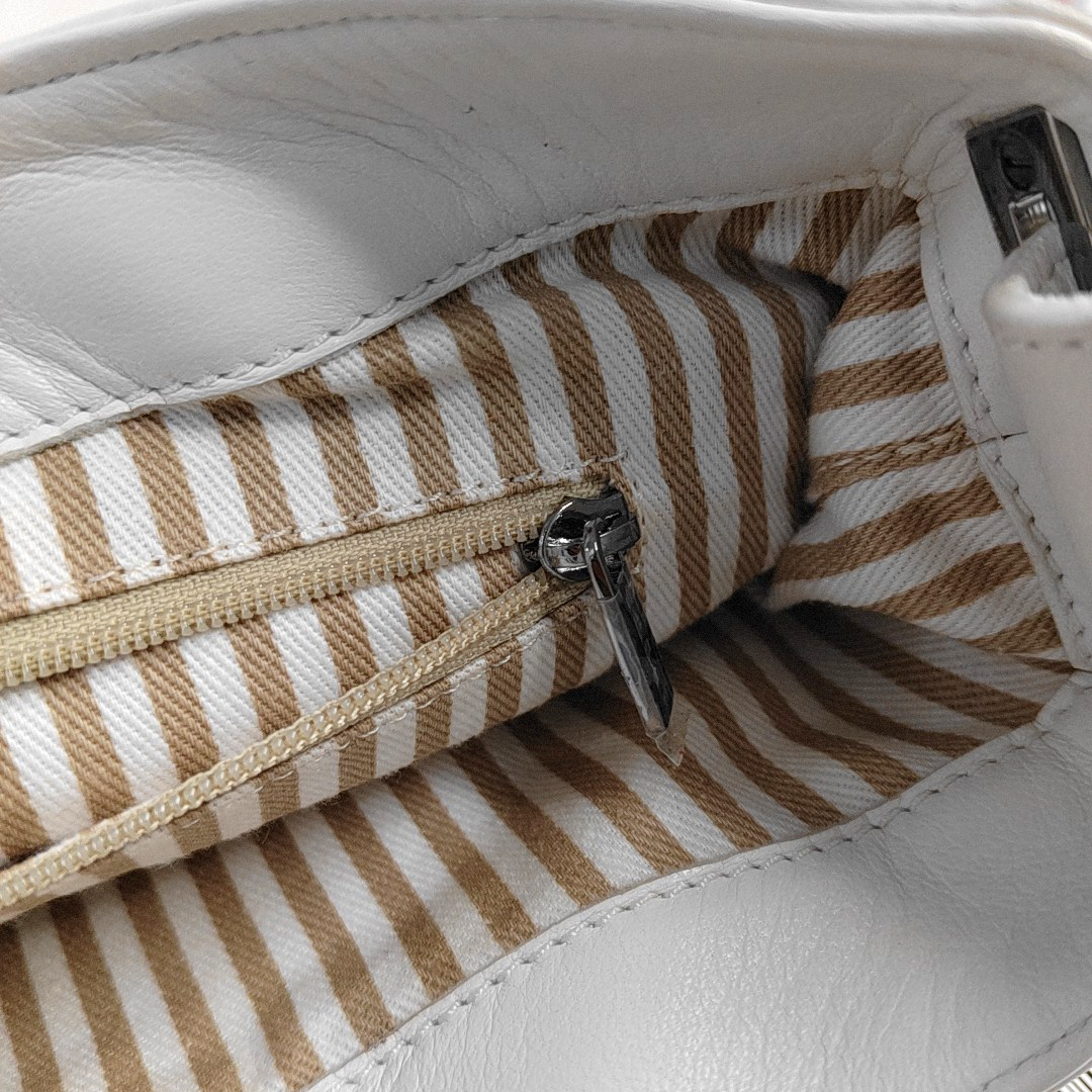 LOEWE White Leather Single Shoulder Bag Handbag Silver Hardware Removable shoulder strap-(SKU)-957821052