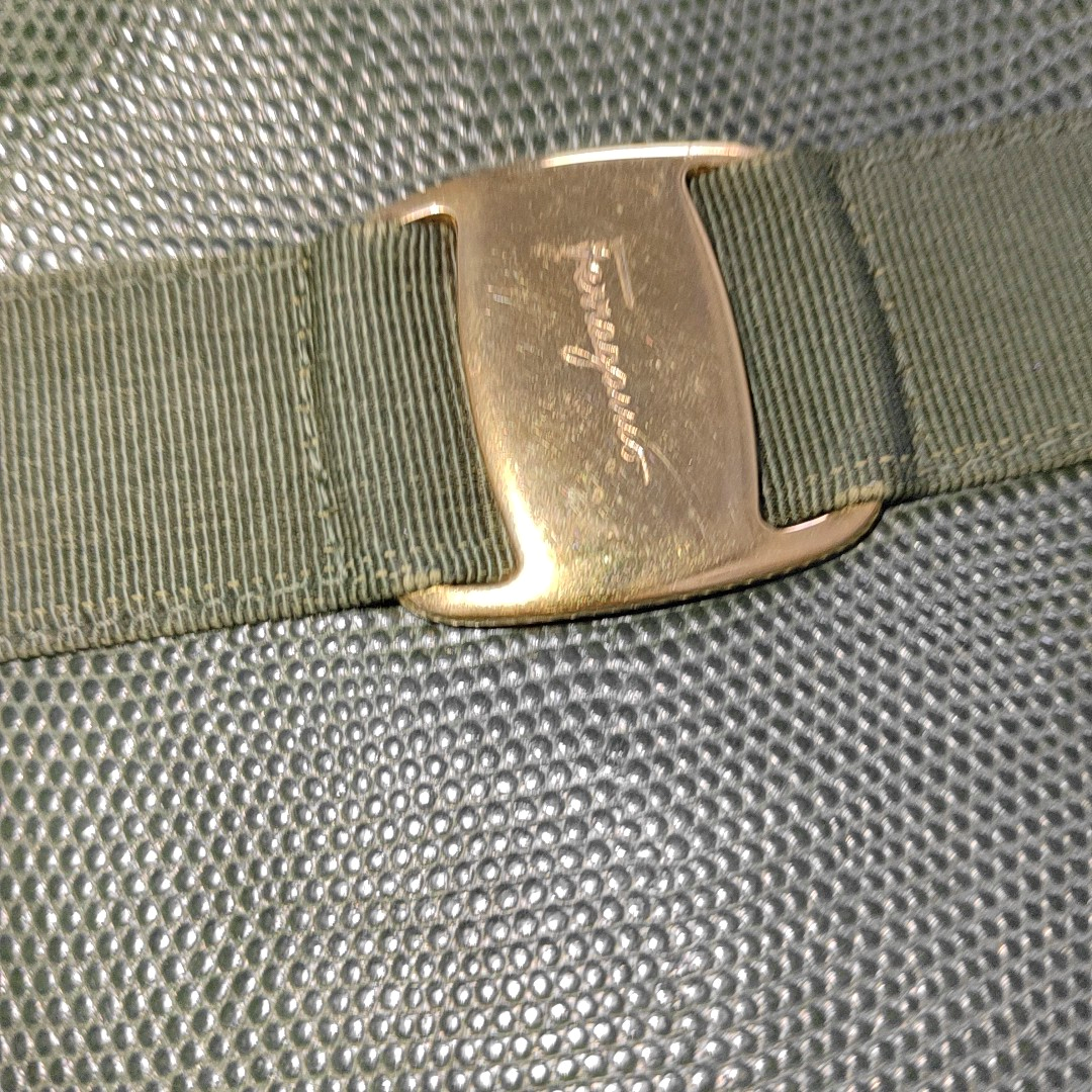 FERRAGAMO Camera Bag Green Calf Leather Texture Single Shoulder Bag Crossbody Golden hardware-(SKU)-14338830