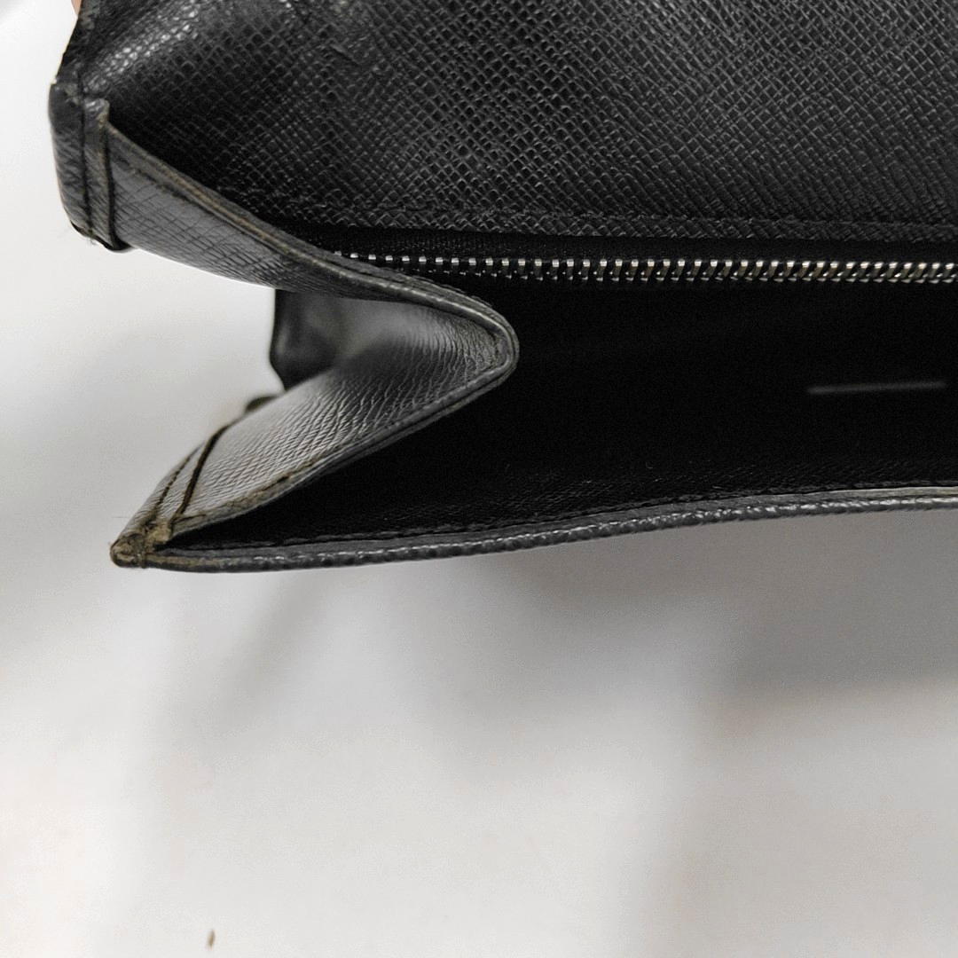 LOUIS VUITTON SELENGA Black Leather Clutch Handbag Silver Hardware-(SKU)-960473298