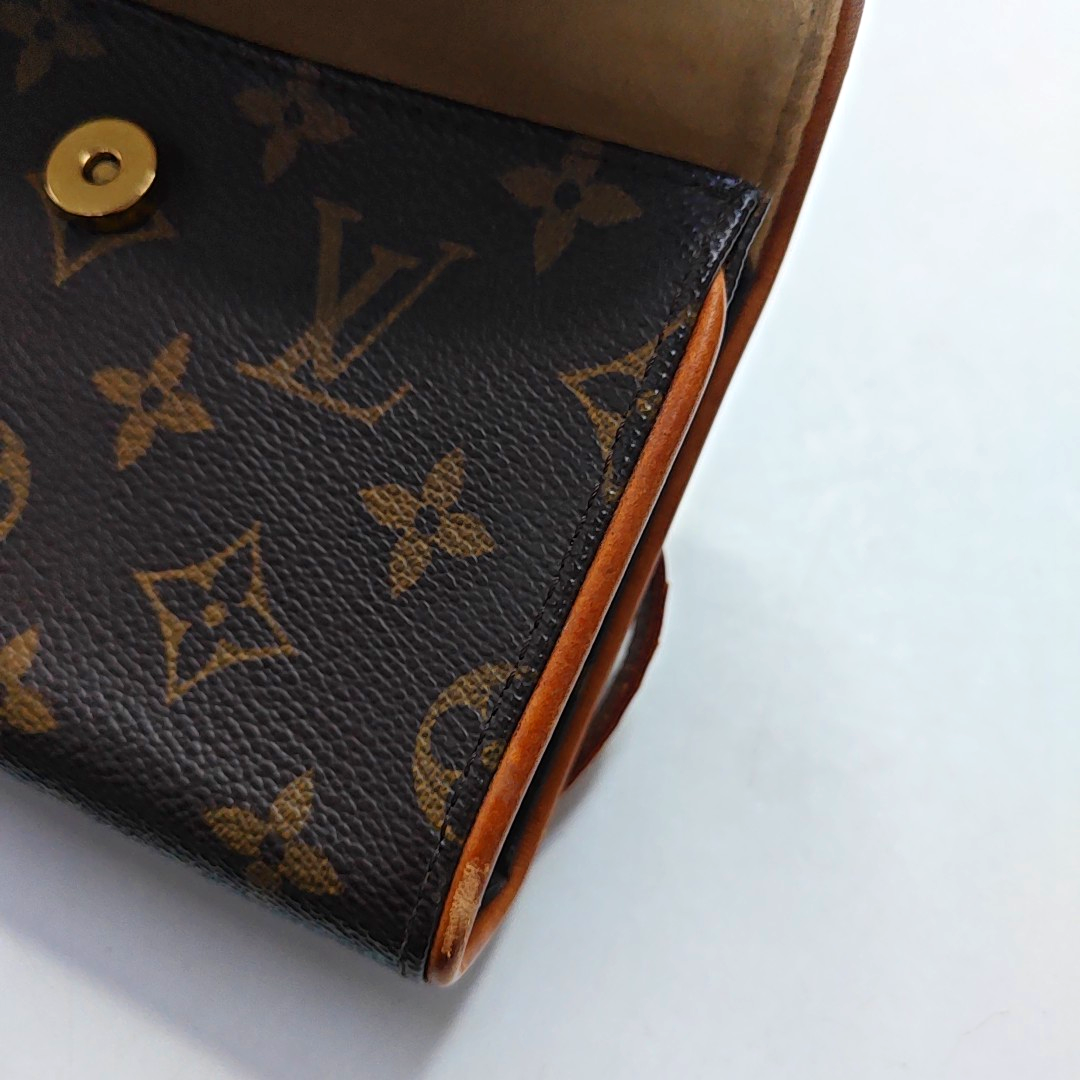 LOUIS VUITTON FLORENTINE Brown Coated Canvas Fanny Pack斜挎包腰包/胸包 Golden hardware Removable shoulder strap-(SKU)-946317120