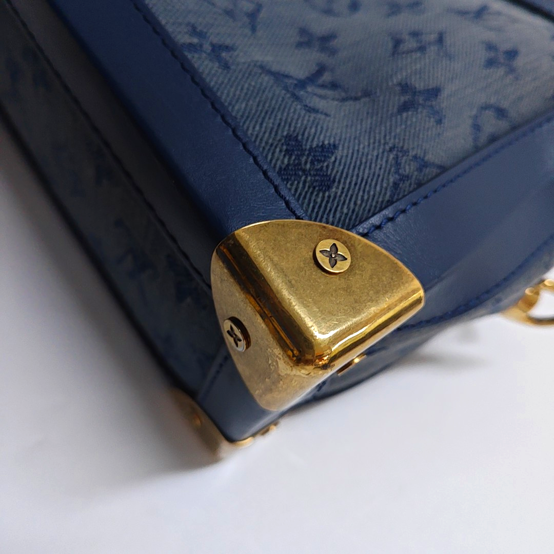 LOUIS VUITTON SOFT TRUNK Blue Denim Monogram Quilted Shoulder Bag, Handbag with Detachable Strap-(SKU)-954467210