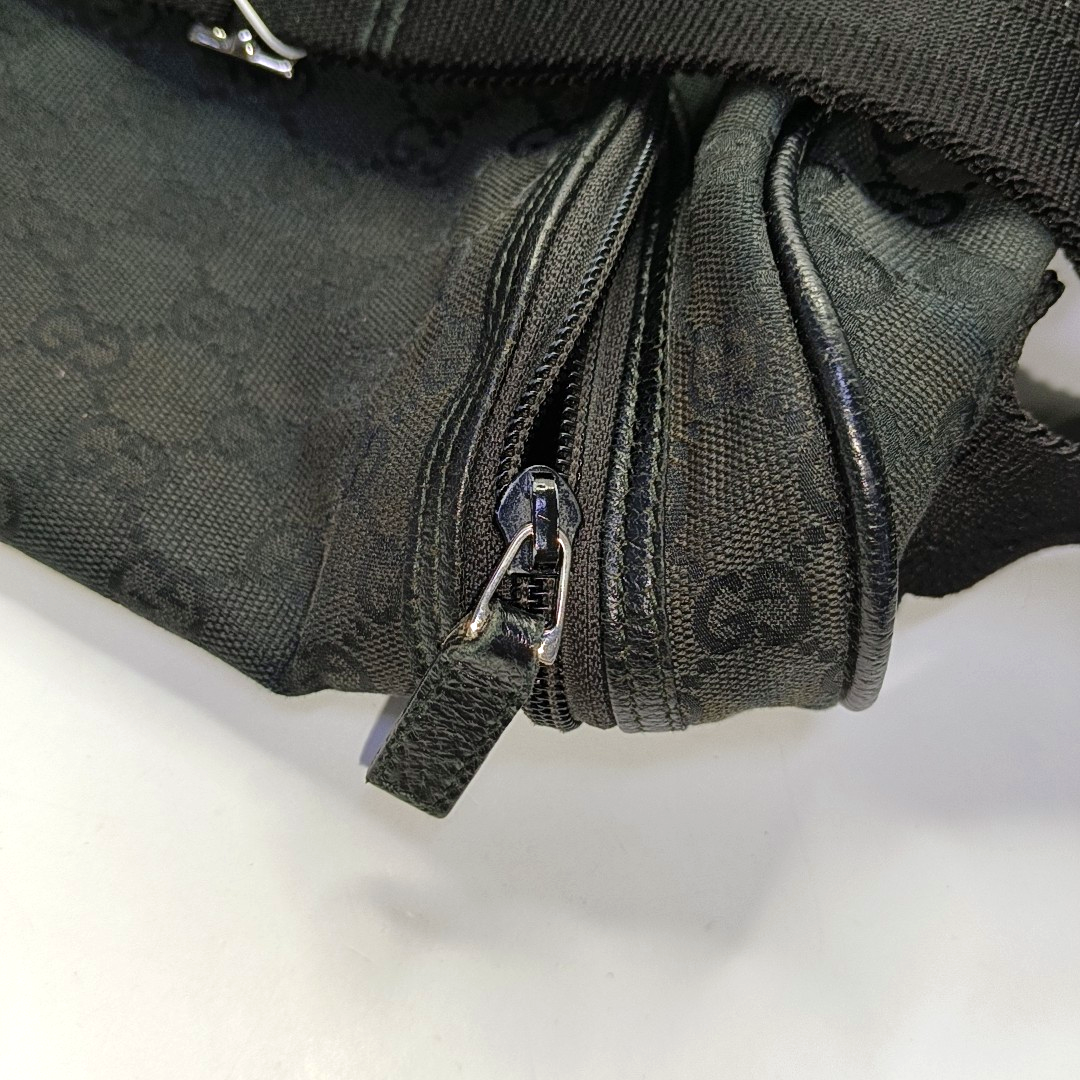 GUCCI Black Canvas Monogrammed Crossbody Shoulder Bag Silver Hardware-(SKU)-956075743