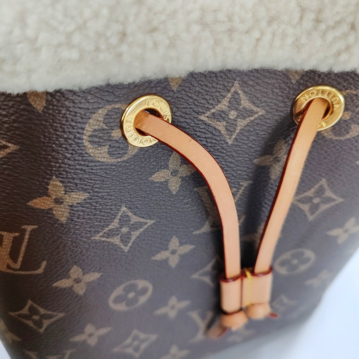 LOUIS VUITTON NÉONOÉ BB Brown Coated Canvas Monogram Bucket Bag Shoulder Bag with 2 Removable Straps Gold Hardware Complete Accessories-(SKU)-959040977