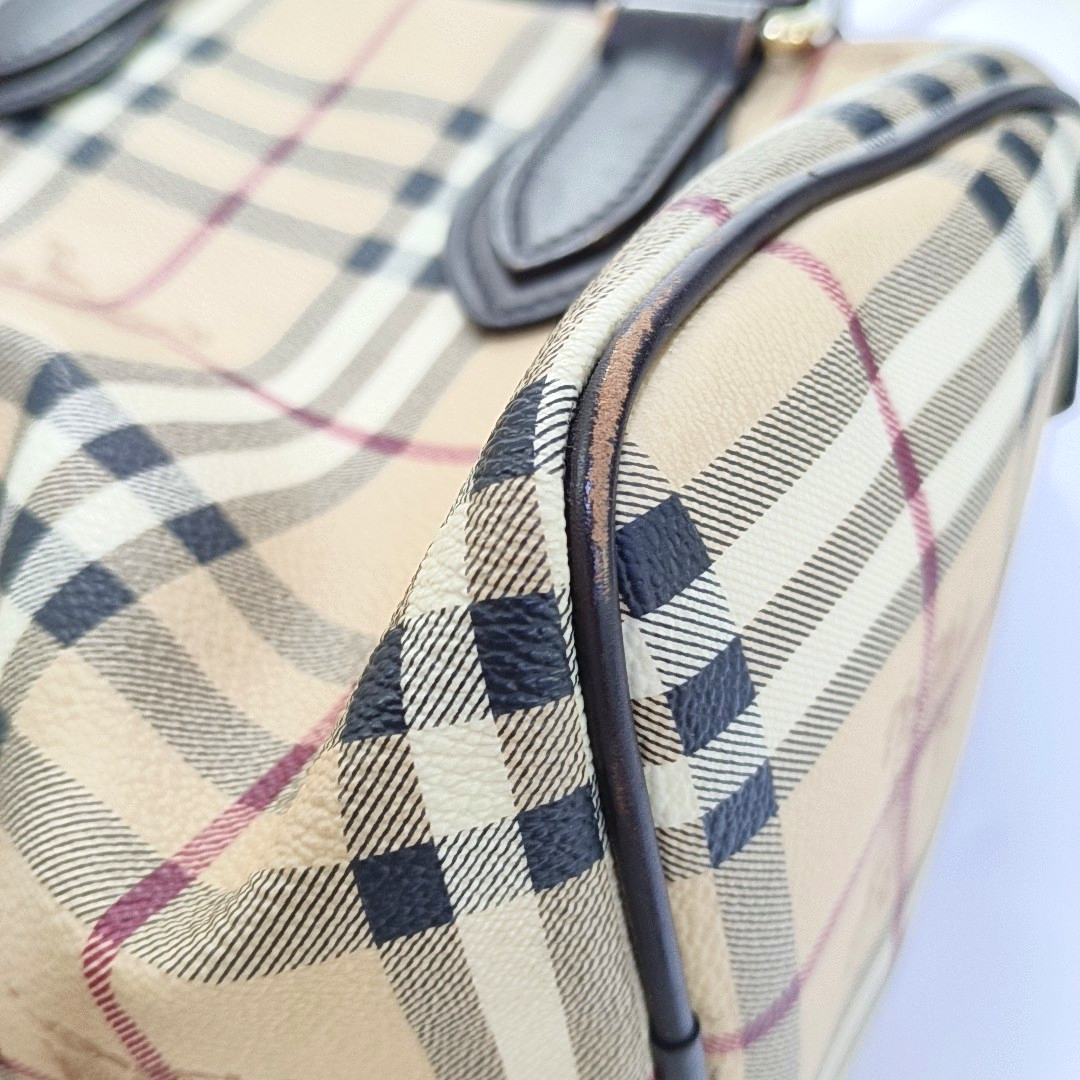 BURBERRY Medium size Khaki Coated Canvas War Horse Grain Handbag Golden hardware-(SKU)-960568597