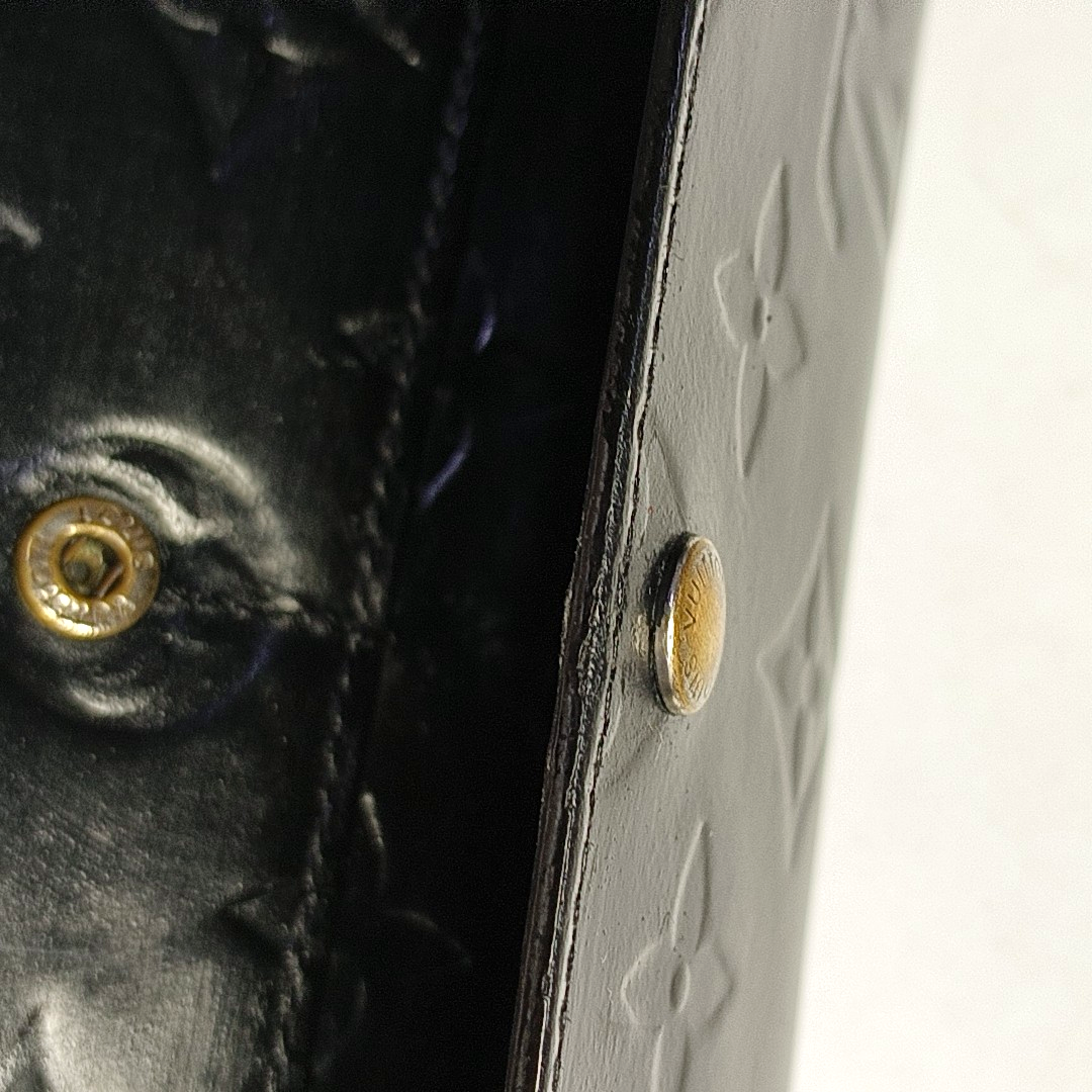 LOUIS VUITTON SARAH Black Cowhide Embossed Wallet Golden hardware-(SKU)-957385342