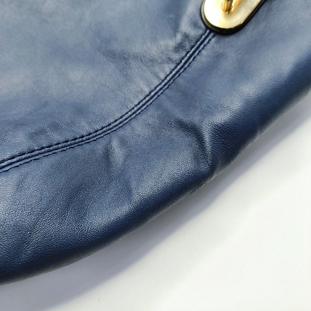 MICHAEL KORS Dark Blue Cowhide Single Shoulder Bag Handbag Golden hardware-(SKU)-928999940