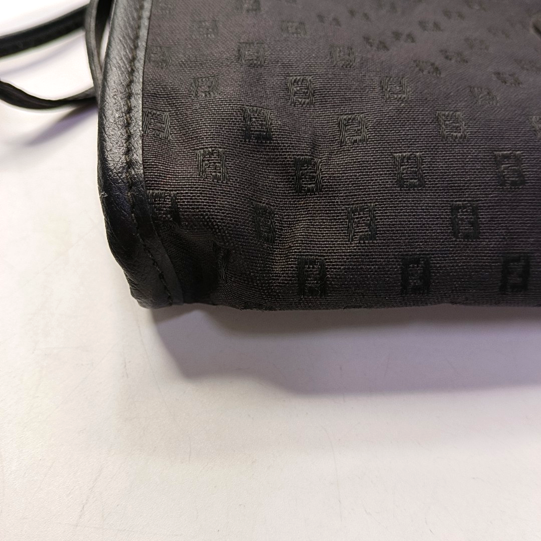 FENDI Black织物双F提花斜挎包 Silver Hardware-(SKU)-946021807
