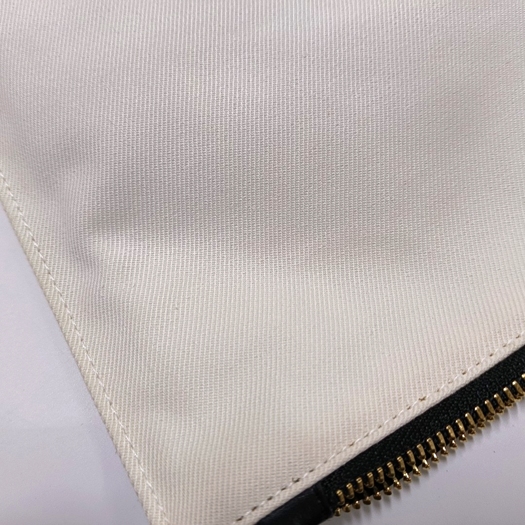 BURBERRY White Canvas Handbag Golden hardware-(SKU)-954185798