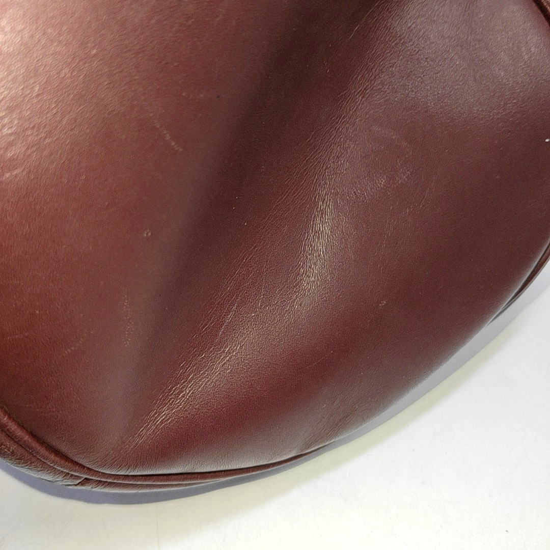 Cartier Bucket bag Burgundy Cowhide Single Shoulder Bag Crossbody Bag Golden hardware-(SKU)-935400465