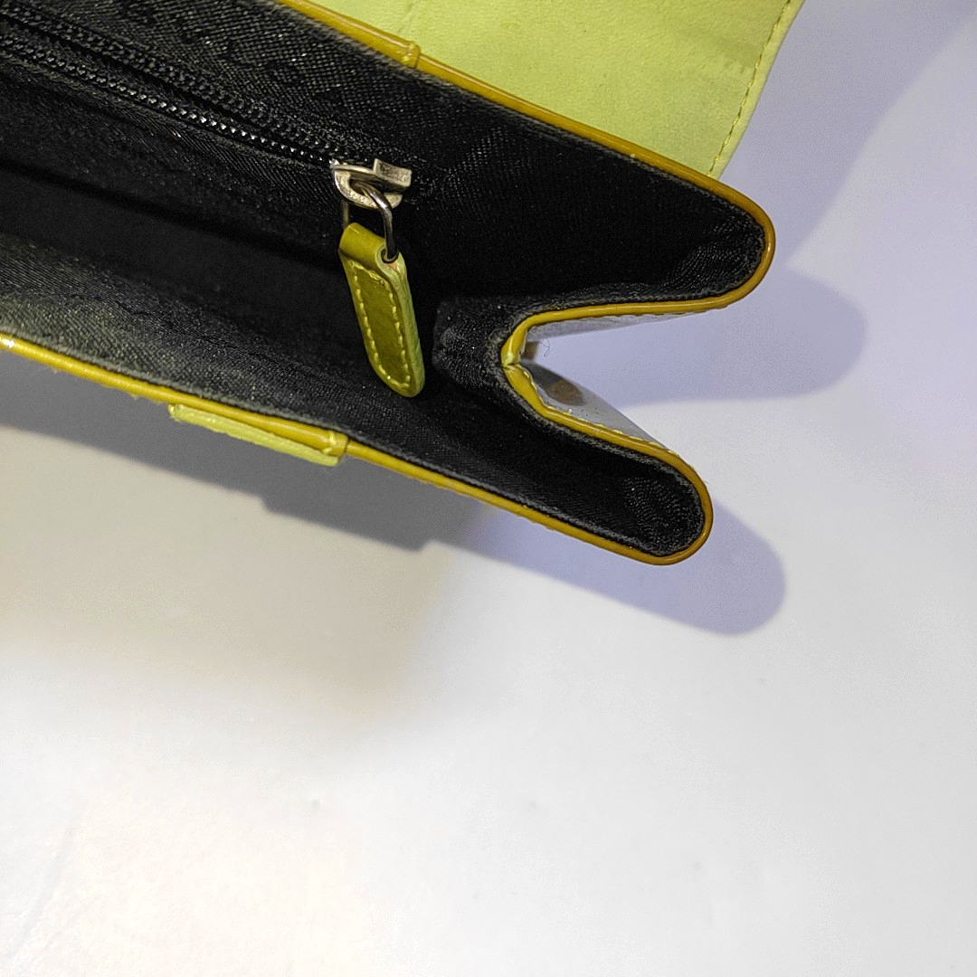 BVLGARI Yellow Green Patent Leather Handbag Single Shoulder Bag Silver Hardware Removable shoulder strap-(SKU)-960012647