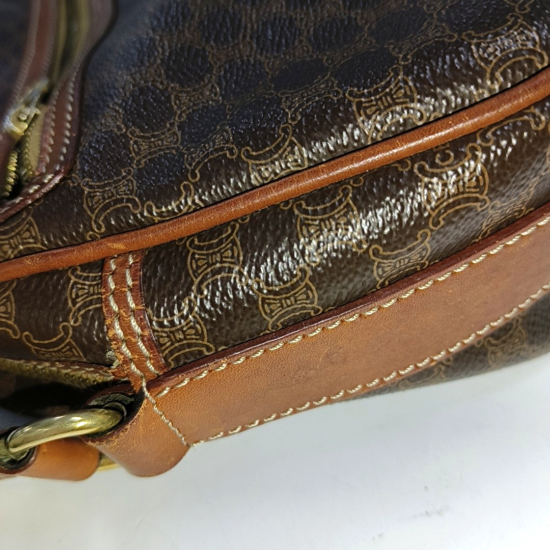 CELINE Brown Coated Canvas Triumph Gate Single Shoulder Crossbody Bag Golden hardware-(SKU)-14339227