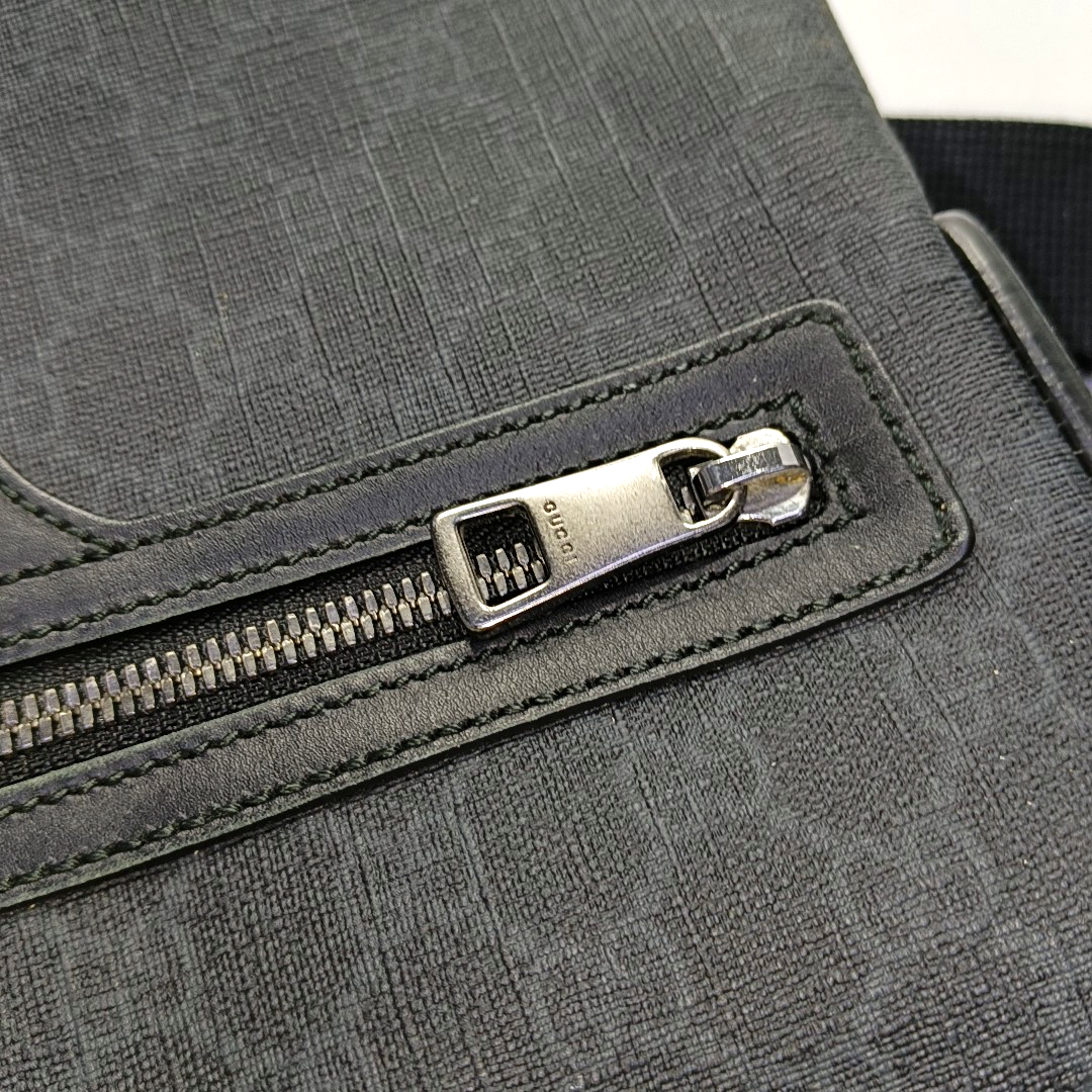 GUCCI Black Coated Canvas Monogram Crossbody Bag Single Shoulder Bag Ruthenium color hardware-(SKU)-957797586