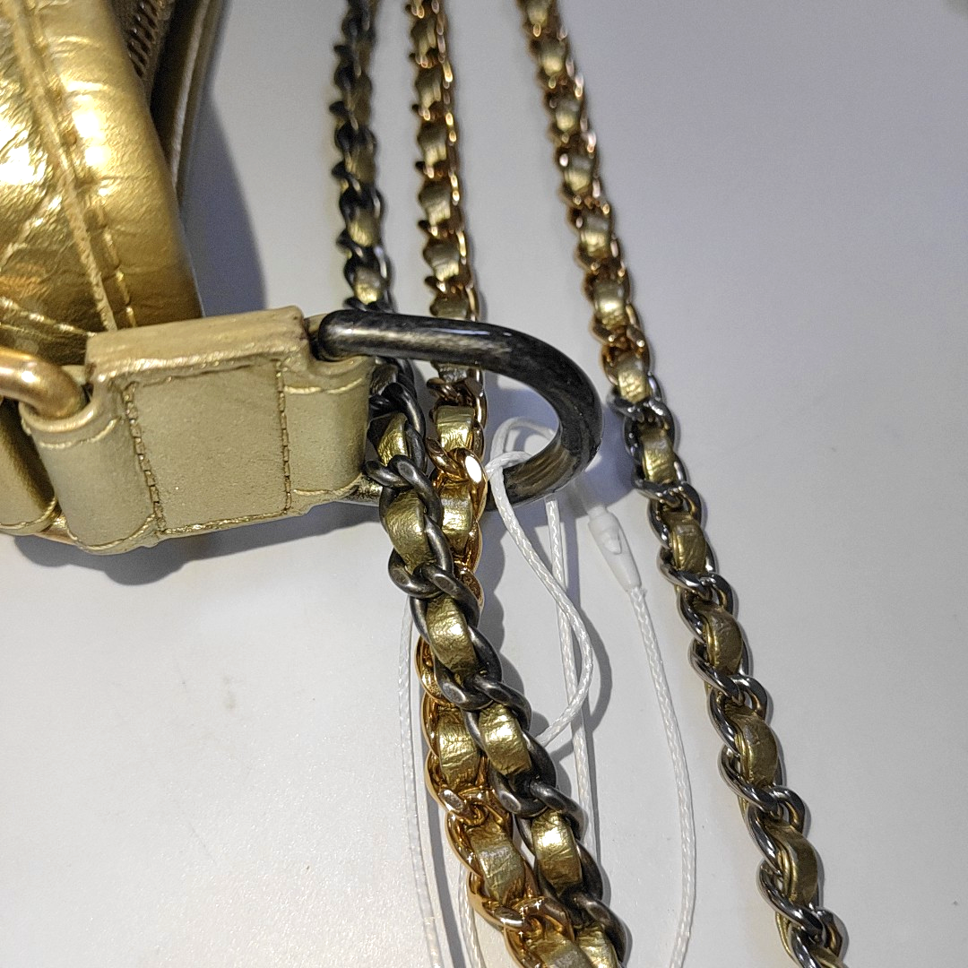 CHANEL GABRIELLE Small Size Gold Calfskin Quilted Crossbody Shoulder Bag Gold Hardware 25 Clasp Removable Strap-(SKU)-934408263
