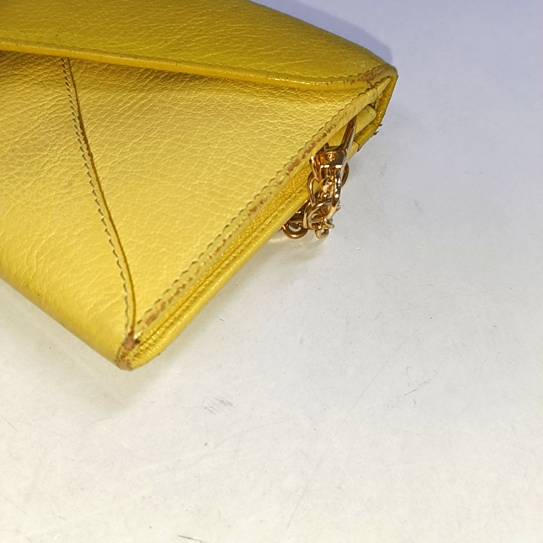 Miu Miu Love Yellow Cowhide Wallet Golden hardware-(SKU)-941953467