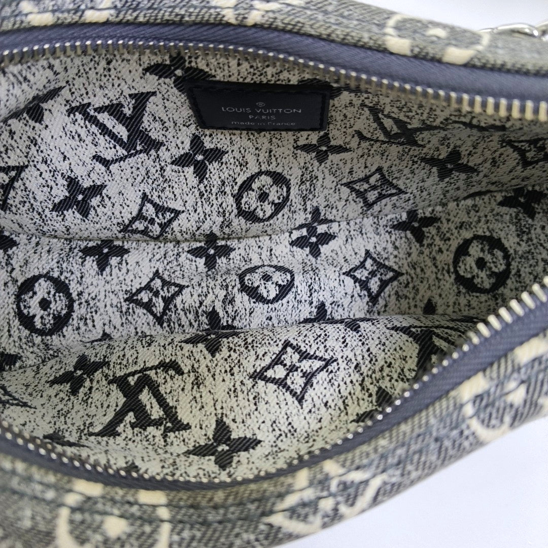 LOUIS VUITTON LOOP Dark Grey Canvas Monogram Jacquard Pea Bag Crossbody Bag Shoulder Bag Silver Hardware 2 Removable Straps-(SKU)-967284510
