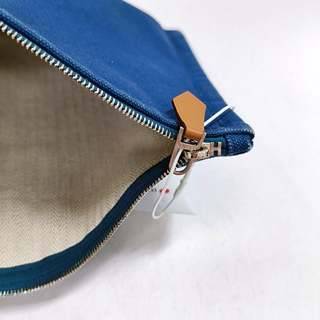 HERMÈS Medium size Deep Blue Canvas Studs Handbag Silver Hardware-(SKU)-949456295
