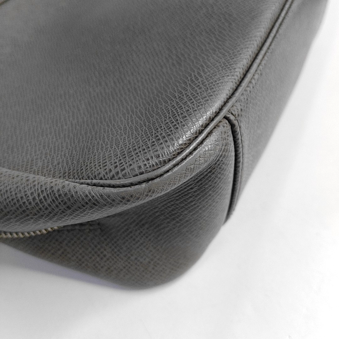 LOUIS VUITTON Grey Cowhide Clutch Bag Silver Hardware-(SKU)-960386024