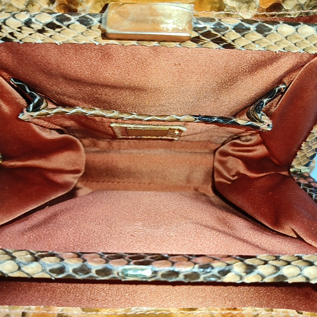 FENDI Tote bag Brown Snake Skin Handbag Golden hardware-(SKU)-947455367