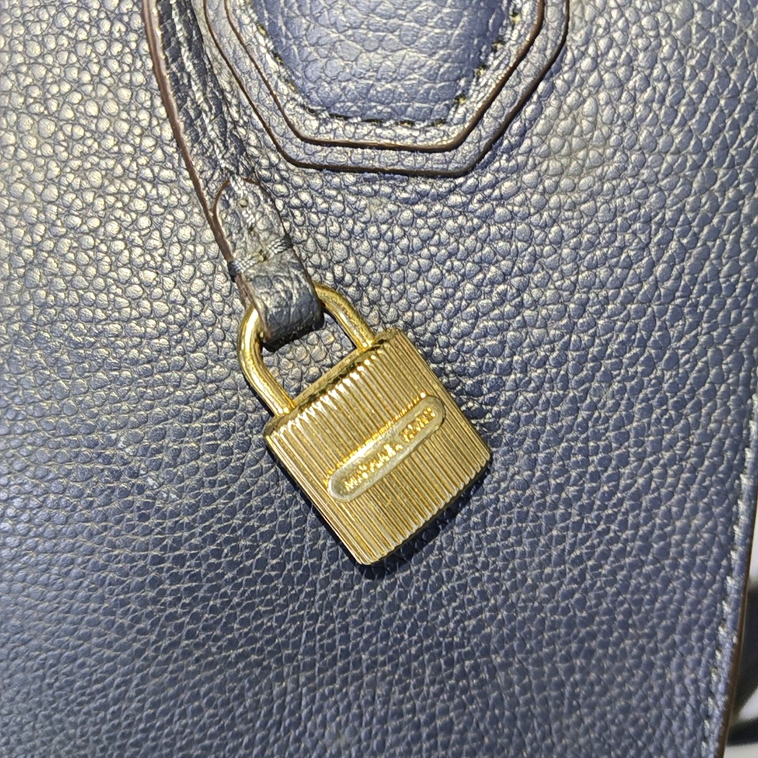 MICHAEL KORS Mercer Medium size Dark Blue Cowhide Embossed Single Shoulder Bag Handbag Crossbody Bag Golden hardware Removable shoulder strap-(SKU)-940019872