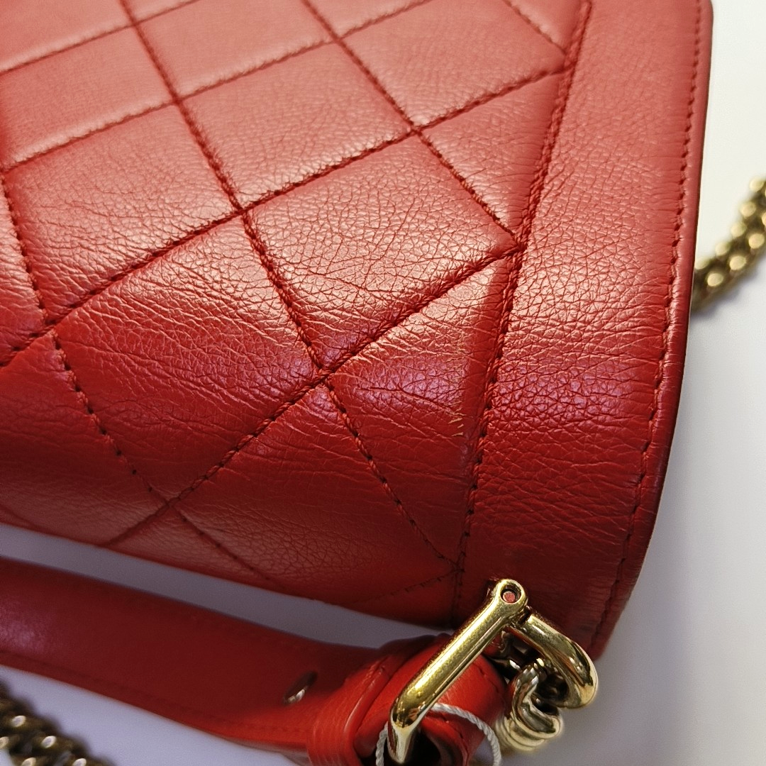 CHANEL LABEL CLICK Small Orange Red Lamb Skin Quilted Crossbody Shoulder Bag Tote Bag Gold Hardware 23 Clasp-(SKU)-945772666