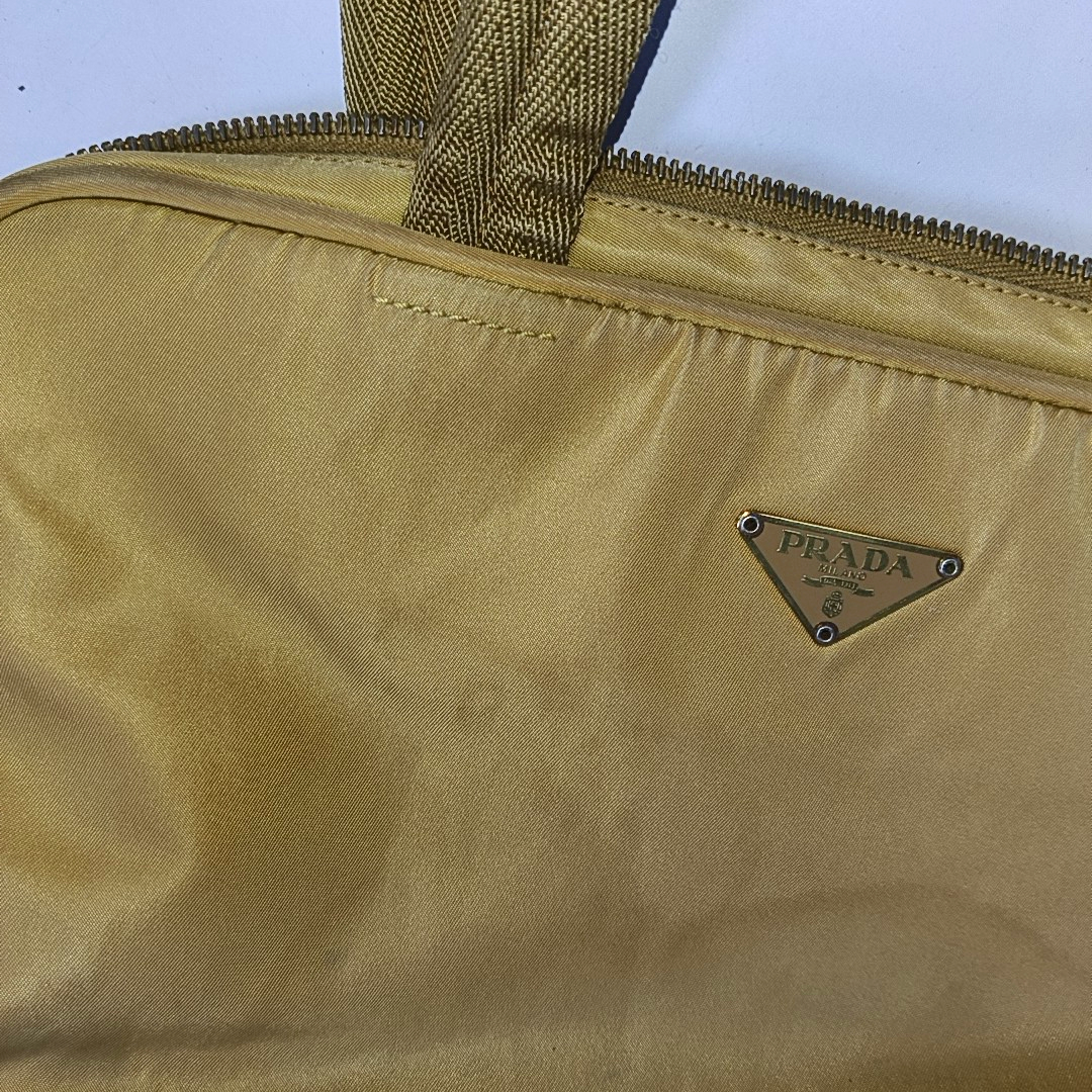 PRADA Tote bag Khaki Leather Logo Handbag Golden hardware-(SKU)-937766784