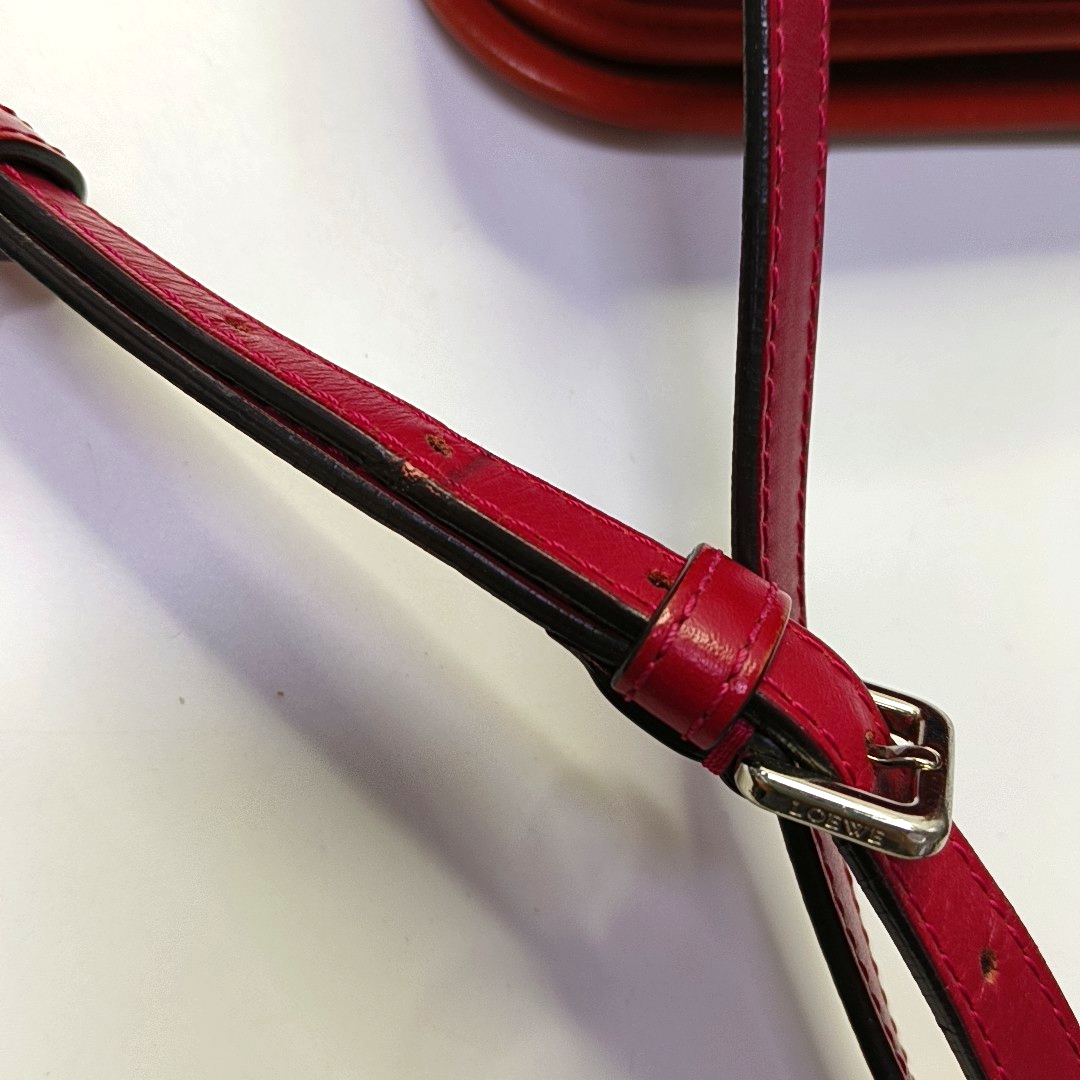 LOEWE Fuchsia Cowhide Single Shoulder Bag Crossbody Silver Hardware Removable shoulder strap-(SKU)-945199210