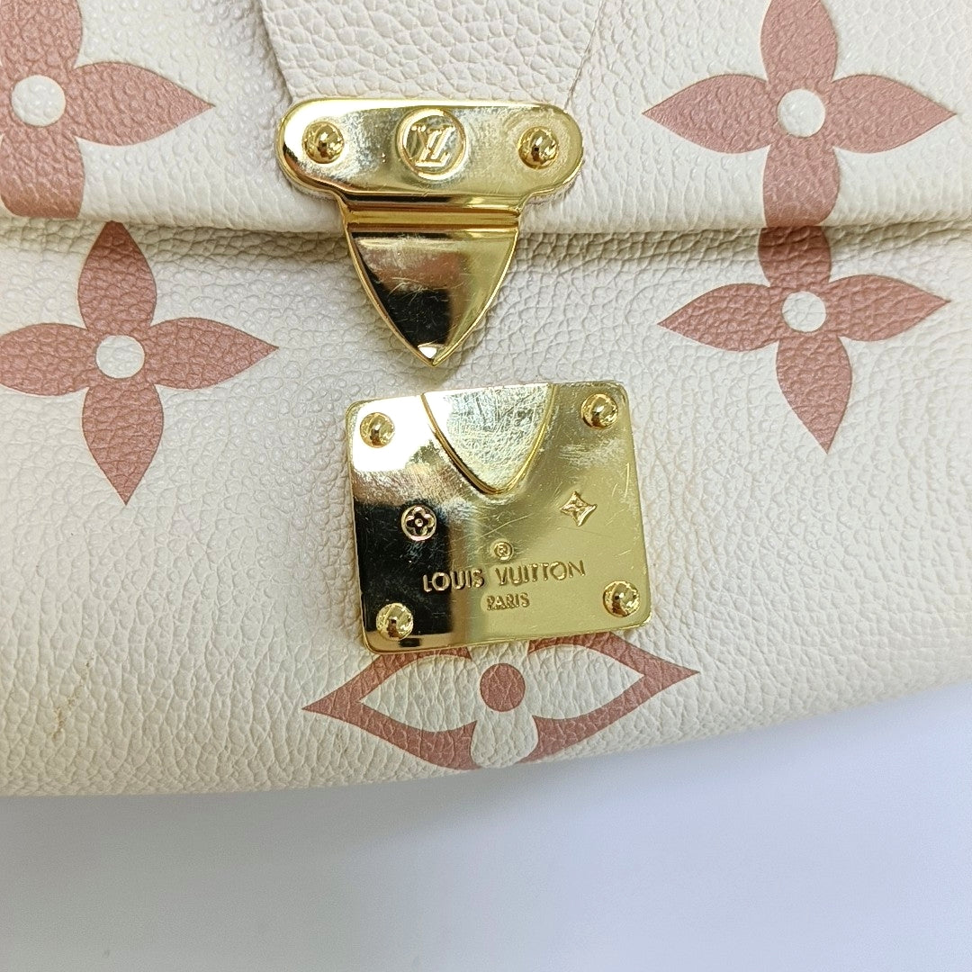 LOUIS VUITTON FAVORITE Beige Leather Monogram Embossed Shoulder Bag, Crossbody Bag with Golden Hardware and 2 Removable Straps-(SKU)-969324428