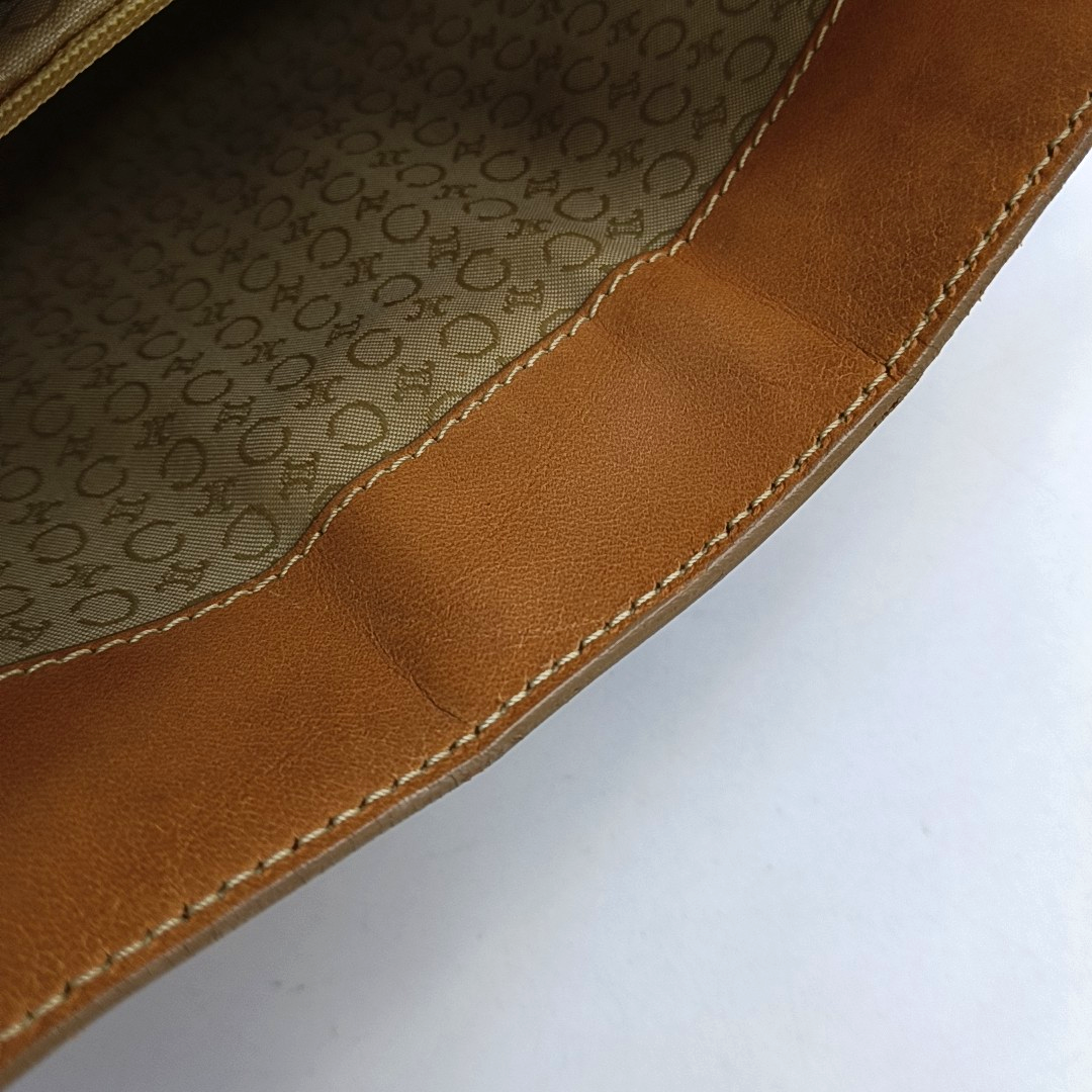 CELINE Caramel Cowhide Triumph Monogrammed Single Shoulder Bag Handbag Golden hardware-(SKU)-950054441