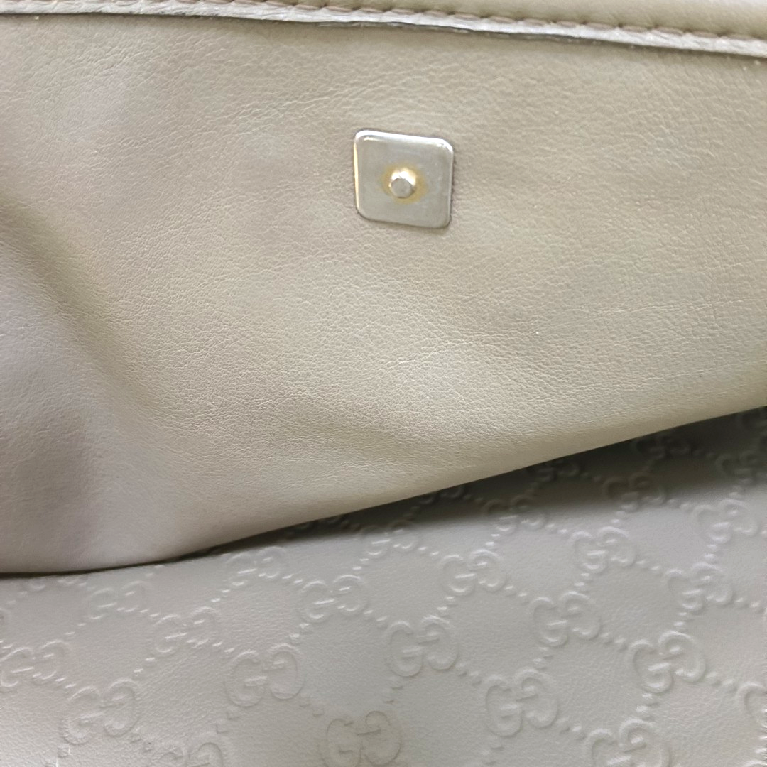 GUCCI Khaki Cowhide Monogrammed Stamped Crossbody Bag Golden hardware-(SKU)-960073647